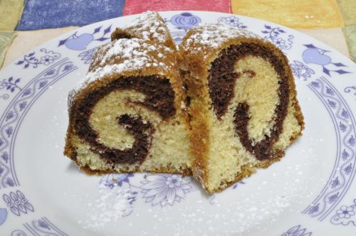 Jak uvařit mramorová bábovka třená ? Snadné recept, připravený za 45 - 60 minut